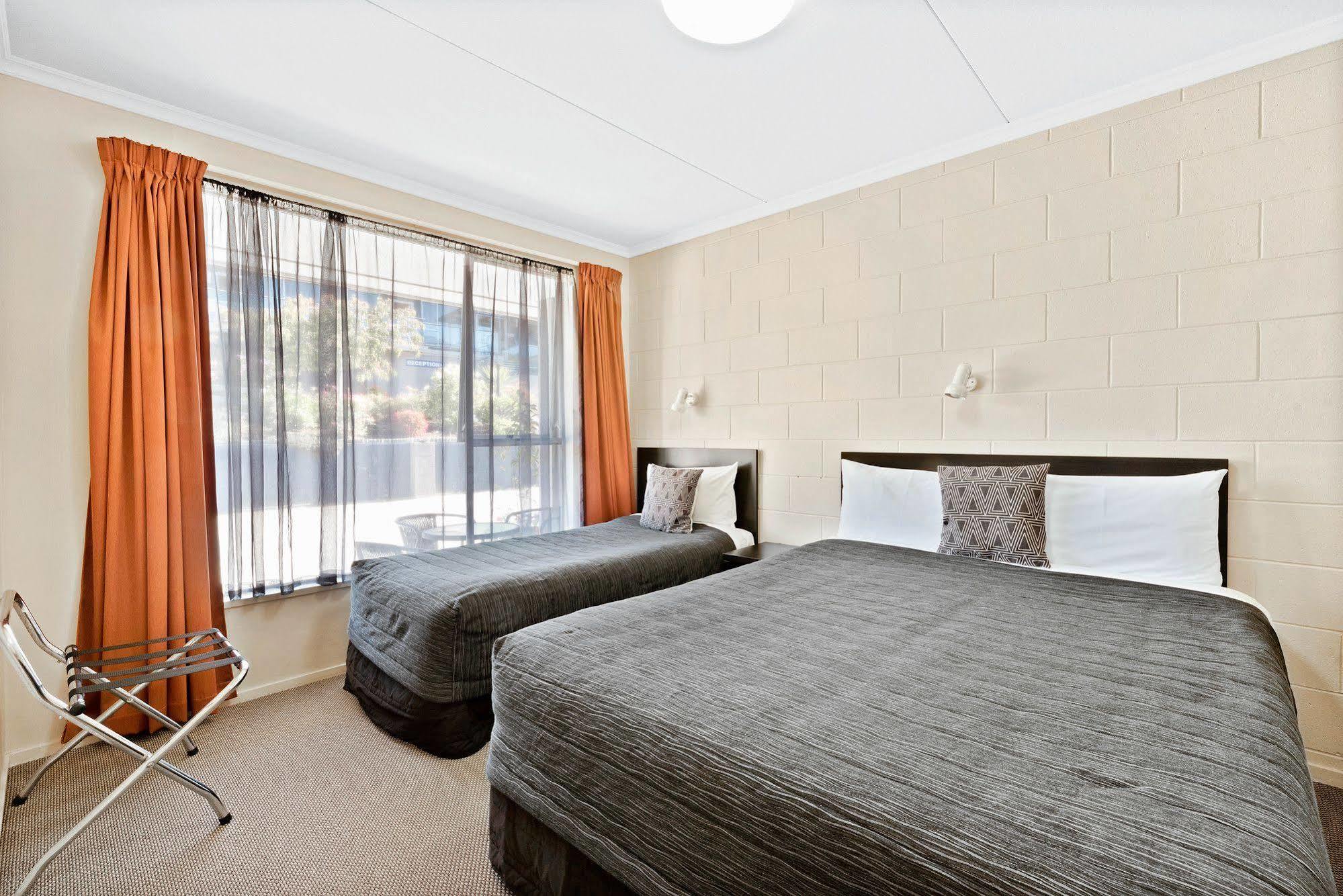 Central Gateway Motel Cromwell Dış mekan fotoğraf